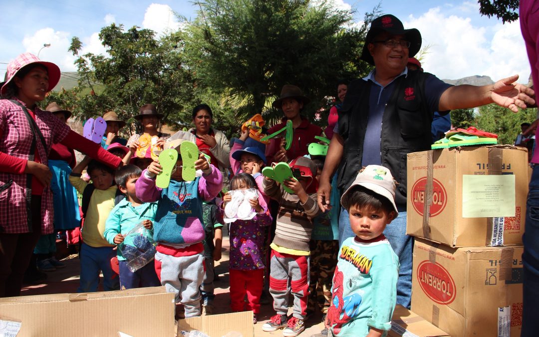 Madre Coraje ha enviado a lo largo del verano 150.000 kilos de material humanitario a poblaciones empobrecidas de Perú