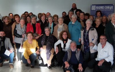 Día del Voluntariado y comida navideña de Madre Coraje Cádiz