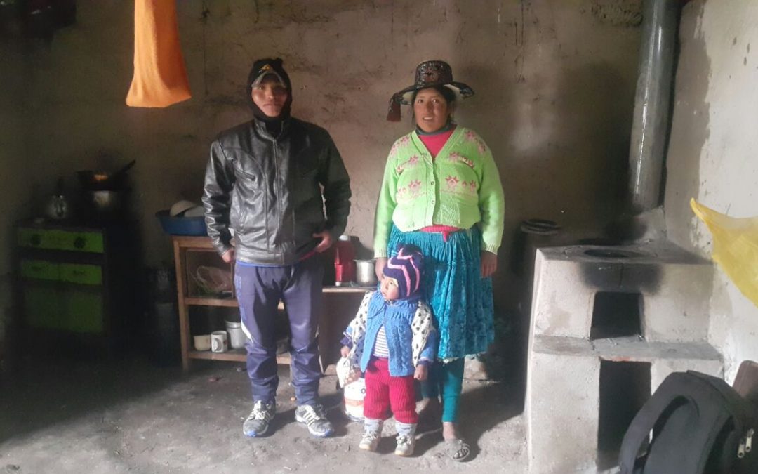 Apoyo a 630 familias campesinas de Perú para prevenir los riesgos del frío extremo