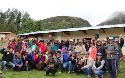 Apoyamos la salud, alimentación, la mejora de viviendas y la formación de 50 familias peruanas para que hagan frente a las bajas temperaturas