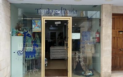 Las Tiendas Solidarias de Madre Coraje en España dieron, en 2018, una segunda vida a 185.000 kilos de ropa y artículos fomentando así la economía circular
