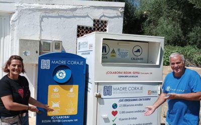 Cortes, Graena y Lopera cuentan con nuevos contenedores para recoger ropa y aceite