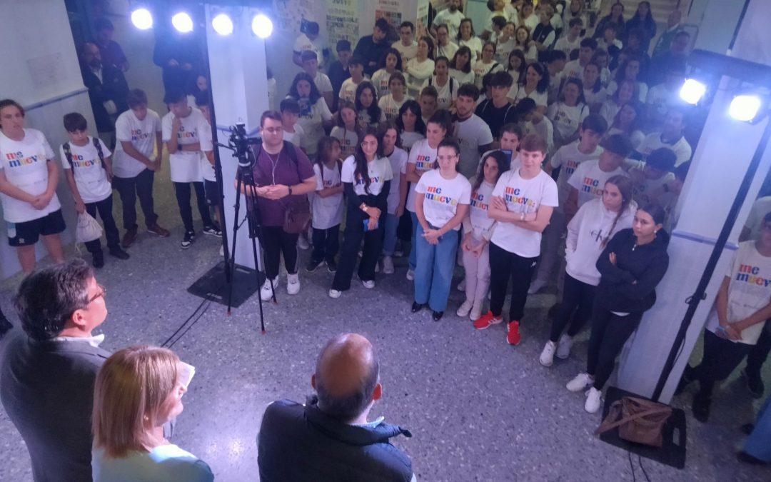 Más de 100 docentes, familias y alumnado de Cádiz y Sevilla se dan cita en la feria ‘Desafío 2030’ sobre experiencias educativas a favor de los ODS en el Colegio SAFA JEREZ