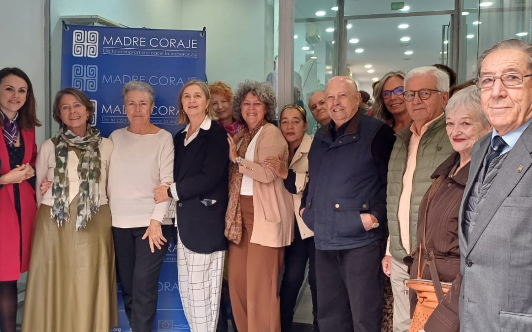 Madre Coraje inaugura nueva tienda solidaria con artículos con una segunda vida en la calle Rosario de Cádiz