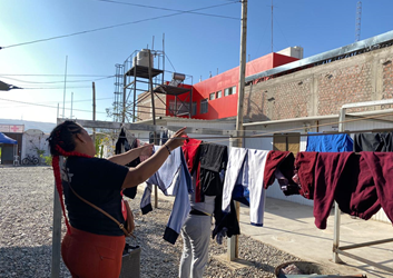 La Fundación Madre Coraje y la Agencia Asturiana de Cooperación respaldan un centro de atención para personas migrantes en Perú